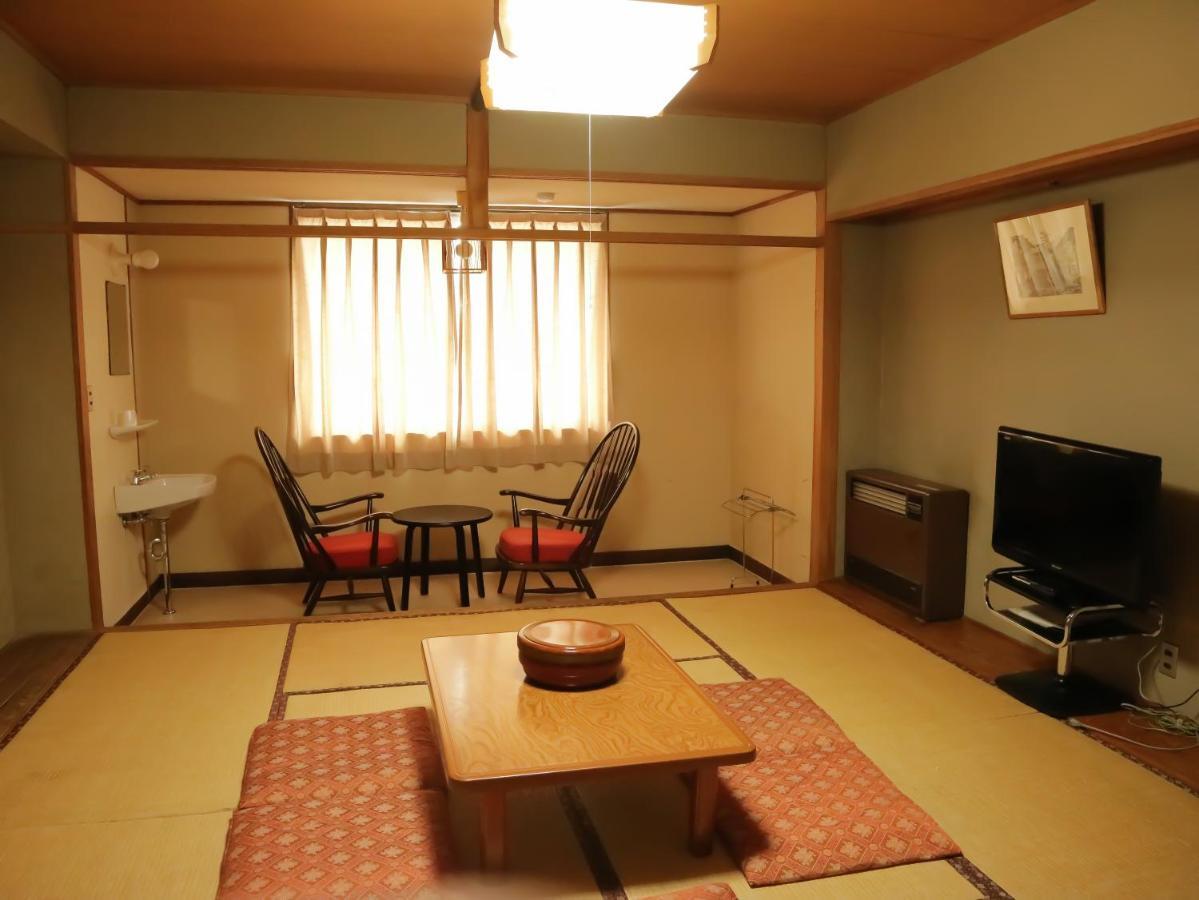 Hotel Sankt Moritz Shiga Shimotakai ภายนอก รูปภาพ